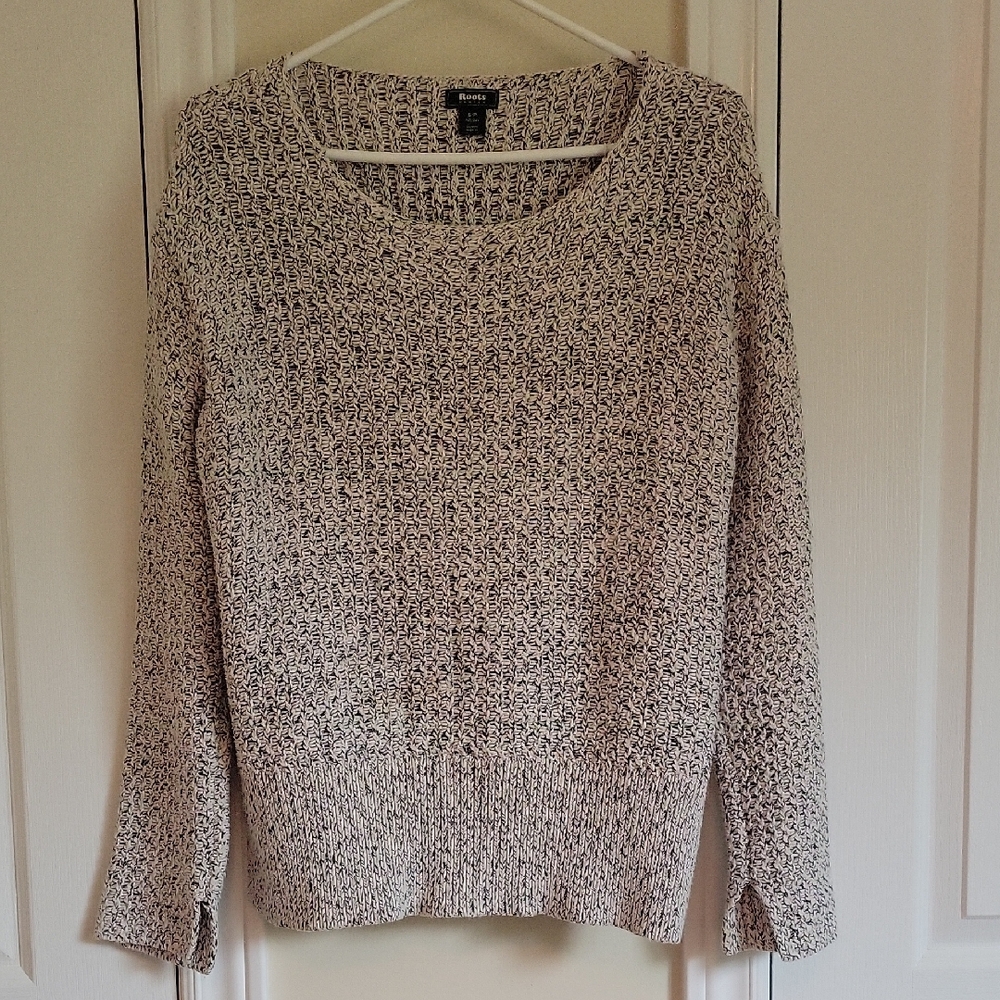 Roots White And Black Knit Sweater
